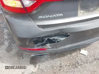 ✅ 2017 Hyundai Sonata Sport • VIN: 5NPE34AF0HH577987 • Лот: 43080727. Опубликован ранее на IAAI с пробегом 65 256 миль. Бесплатный доступ к архиву аукционных продаж из США и подробный отчёт об истории автомобиля на DreamBid. Изображение 6.