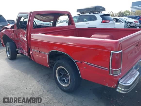 1989 Chevrolet S-10 X96 с VIN 1GCCS14Z0K8127180, выставлен на аукционе IAAI как лот 42030538 с пробегом 93 017 миль миль и . История ставок и продаж доступна на DreamBid. Изображение 20.