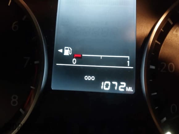 ✅ 2024 Nissan Versa S • VIN: 3N1CN8DV5RL916985 • Lot: 42404223. Listed on IAAI with 1,072 mi. Free auction sales archive from the USA and detailed vehicle history report at DreamBid. Image 16.