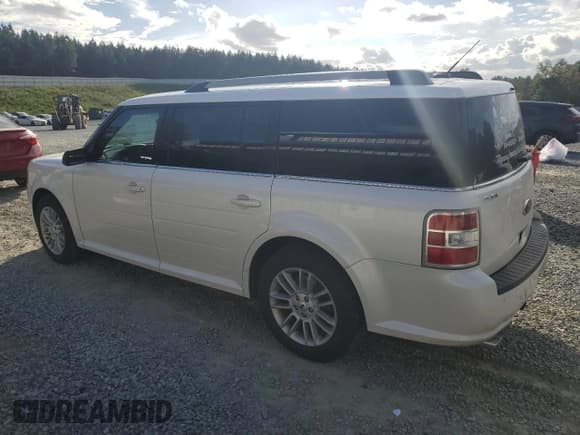 ✅ 2014 Ford Flex SEL • VIN: 2FMHK6C85EBD30719 • Lot: 82271485. Listed on Copart with 246,171 mi. Free auction sales archive from the USA and detailed vehicle history report at DreamBid. Image 2.