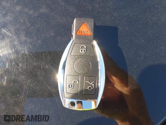 ✅ 2011 Mercedes-Benz E 350 Luxury • VIN: WDDHF2EB1BA409845 • Лот: 42910689. Опубликован ранее на IAAI с пробегом Не указан. Бесплатный доступ к архиву аукционных продаж из США и подробный отчёт об истории автомобиля на DreamBid. Изображение 11.