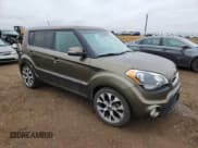 ✅ 2012 Kia Soul + • VIN: KNDJT2A65C7365313 • Lot: 92728055. Wystawiony na Copart z przebiegiem 123 119 mil. Bezpłatny archiwum sprzedaży aukcyjnych z USA i szczegółowy raport historii pojazdu na DreamBid. Zdjęcie 4.