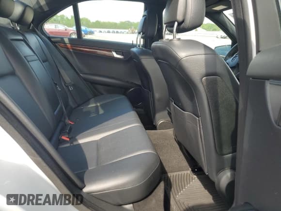 ✅ 2010 Mercedes-Benz C 350 Sport • VIN: WDDGF5GB2AR103456 • Lot: 61009845. Listed on Copart with 96,737 mi. Free auction sales archive from the USA and detailed vehicle history report at DreamBid. Image 10.