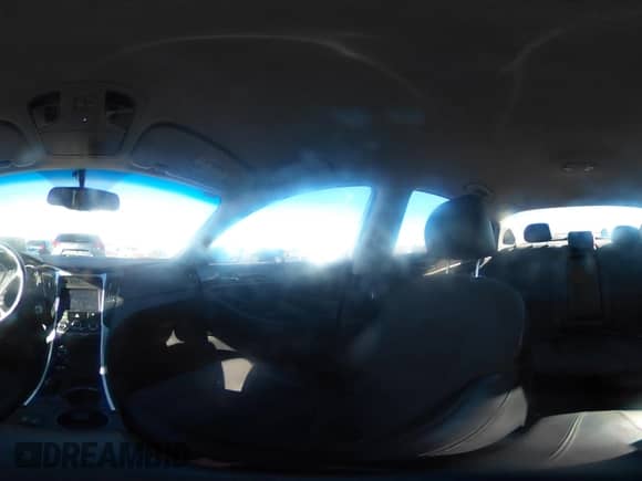 2014 Hyundai Sonata Limited с VIN 5NPEC4AC9EH912777, выставлен на аукционе IAAI как лот 43528309 с пробегом 55 718 миль миль и . История ставок и продаж доступна на DreamBid. Изображение 21.