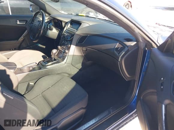 ✅ 2015 Hyundai Genesis Coupe 3.8L Base • VIN: KMHHT6KJ6FU129862 • Lot: 41320928. Wystawiony na IAAI z przebiegiem 125 357 mil. Bezpłatny archiwum sprzedaży aukcyjnych z USA i szczegółowy raport historii pojazdu na DreamBid. Zdjęcie 5.