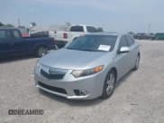 ✅ 2013 Acura TSX Technology • VIN: JH4CU2F65DC006615 • Lot: 42504477. Wystawiony na IAAI z przebiegiem 193 754 mil. Bezpłatny archiwum sprzedaży aukcyjnych z USA i szczegółowy raport historii pojazdu na DreamBid. Zdjęcie 2.