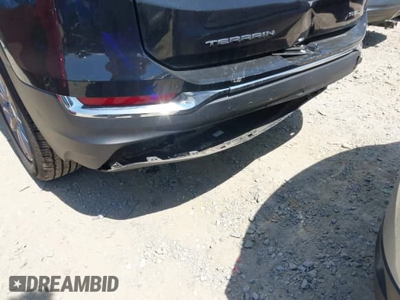 ✅ 2024 GMC Terrain SLT • VIN: 3GKALVEG0RL175304 • Lot: 42051218. Listed on IAAI with 22,222 mi. Free auction sales archive from the USA and detailed vehicle history report at DreamBid. Image 17.