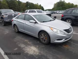 2012 Hyundai Sonata GLS с VIN 5NPEB4ACXCH467644, выставлен на аукционе IAAI как лот 43443863 с пробегом 121 748 миль миль и . История ставок и продаж доступна на DreamBid. Изображение 1.