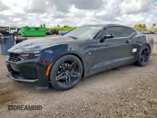 2021 Chevrolet Camaro 1LS с VIN 1G1FB1RX8M0142184, выставлен на аукционе Copart как лот 81690585 с пробегом 48 075 миль миль и Списание • Salvage title. История ставок и продаж доступна на DreamBid. Изображение 1.