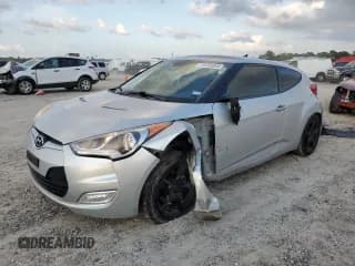 ✅ 2012 Hyundai Veloster w/Red Int • VIN: KMHTC6AD3CU022771 • Lot: 79606664. Wystawiony na Copart z przebiegiem 98 480 mil. Bezpłatny archiwum sprzedaży aukcyjnych z USA i szczegółowy raport historii pojazdu na DreamBid. Zdjęcie 1.