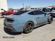 ✅ 2024 Ford Mustang EcoBoost Premium • VIN: 1FA6P8TH2R5109104 • Lot: 54505265. Wystawiony na Copart z przebiegiem 8 413 mil. Bezpłatny archiwum sprzedaży aukcyjnych z USA i szczegółowy raport historii pojazdu na DreamBid. Zdjęcie 3.