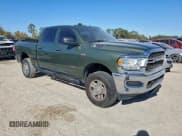 ✅ 2022 Ram 2500 Tradesman • VIN: 3C6UR5CJ4NG248674 • Лот: 96213345. Опубликован ранее на Copart с пробегом 104 366 миль. Бесплатный доступ к архиву аукционных продаж из США и подробный отчёт об истории автомобиля на DreamBid. Изображение 4.