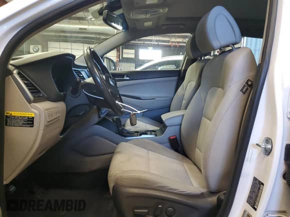 2018 Hyundai Tucson Limited z VIN KM8J3CA21JU669431, wystawiony jako Copart lot #90856805 z przebiegiem 35 854 mil mil oraz Czysty tytuł • Clean title. Historia ofert i sprzedaży dostępna na DreamBid. Obrazek 7.