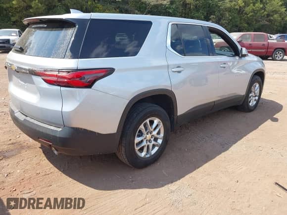 2022 Chevrolet Traverse LS с VIN 1GNERLKWXNJ171829, выставлен на аукционе IAAI как лот 43197313 с пробегом 93 921 миль миль и . История ставок и продаж доступна на DreamBid. Изображение 4.