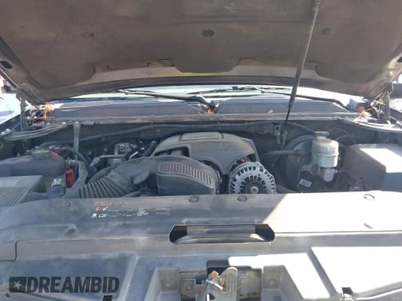 ✅ 2014 Chevrolet Tahoe LT • VIN: 1GNSCBE04ER174393 • Lot: 42513064. Listed on IAAI with 227,640 mi. Free auction sales archive from the USA and detailed vehicle history report at DreamBid. Image 10.