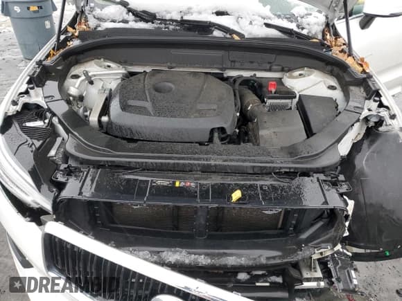 ✅ 2019 Volvo XC60 Momentum • VIN: LYVA22RKXKB224249 • Lot: 87109694. Wystawiony na Copart z przebiegiem 69 190 mil. Bezpłatny archiwum sprzedaży aukcyjnych z USA i szczegółowy raport historii pojazdu na DreamBid. Zdjęcie 12.