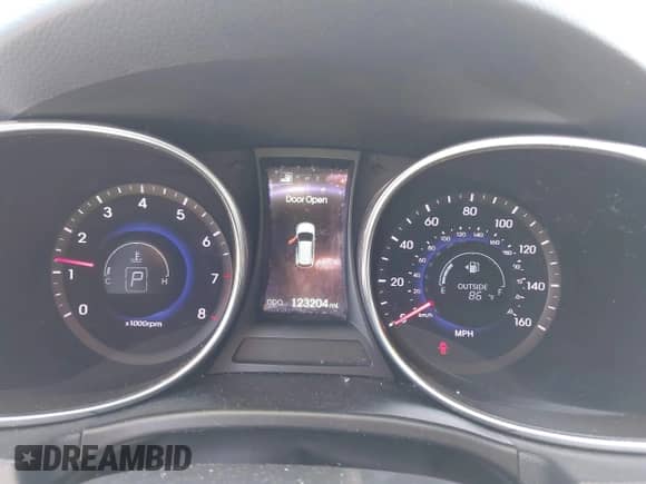 2016 Hyundai Santa Fe Limited z VIN KM8SRDHF6GU139112, wystawiony jako IAAI lot #43372499 z przebiegiem 123 204 mil mil oraz . Historia ofert i sprzedaży dostępna na DreamBid. Obrazek 7.