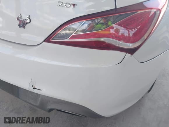 ✅ 2013 Hyundai Genesis Coupe 2.0T • VIN: KMHHT6KD8DU094586 • Lot: 43052445. Wystawiony na IAAI z przebiegiem 91 125 mil. Bezpłatny archiwum sprzedaży aukcyjnych z USA i szczegółowy raport historii pojazdu na DreamBid. Zdjęcie 12.