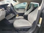 ✅ 2012 Tesla Model S • VIN: 5YJSA1CN7CFP01725 • Lot: 67301475. Wystawiony na Copart z przebiegiem 98 189 mil. Bezpłatny archiwum sprzedaży aukcyjnych z USA i szczegółowy raport historii pojazdu na DreamBid. Zdjęcie 7.