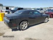 ✅ 2010 Dodge Challenger SE • VIN: 2B3CJ4DV1AH322622 • Лот: 75686164. Опубликован ранее на Copart с пробегом Не указан. Бесплатный доступ к архиву аукционных продаж из США и подробный отчёт об истории автомобиля на DreamBid. Изображение 3.