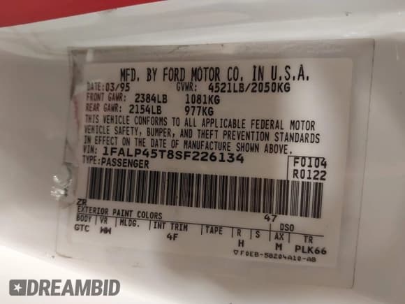 ✅ 1995 Ford Mustang • VIN: 1FALP45T8SF226134 • Lot: 42378456. Wystawiony na IAAI z przebiegiem 34 868 mil. Bezpłatny archiwum sprzedaży aukcyjnych z USA i szczegółowy raport historii pojazdu na DreamBid. Zdjęcie 9.