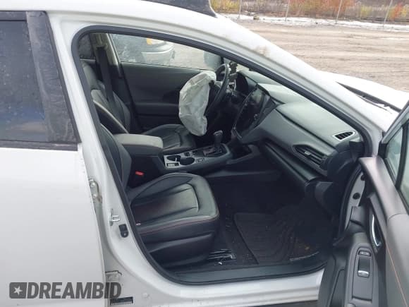 ✅ 2024 Subaru Crosstrek Limited • VIN: 4S4GUHL69R3733222 • Lot: 43647889. Listed on IAAI with 47,544 mi. Free auction sales archive from the USA and detailed vehicle history report at DreamBid. Image 5.