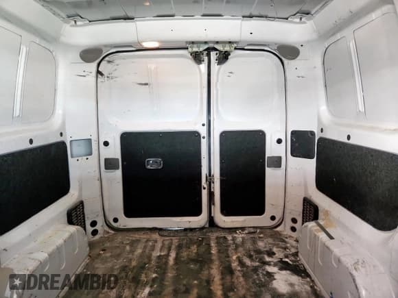 ✅ 2016 Nissan NV200 S • VIN: 3N6CM0KN3GK693415 • Lot: 61632215. Listed on Copart with 146,416 mi. Free auction sales archive from the USA and detailed vehicle history report at DreamBid. Image 10.