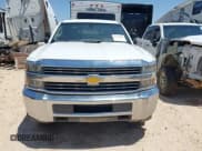 ✅ 2018 Chevrolet Silverado 2500HD Work Truck • VIN: 1GC2CUEG7JZ259899 • Lot: 42549205. Wystawiony na IAAI z przebiegiem 330 512 mil. Bezpłatny archiwum sprzedaży aukcyjnych z USA i szczegółowy raport historii pojazdu na DreamBid. Zdjęcie 11.