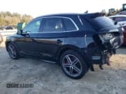 ✅ 2018 Audi SQ5 Premium Plus • VIN: WA1A4AFY6J2177258 • Лот: 37981613. Опубликован ранее на Copart с пробегом 49 805 миль. Бесплатный доступ к архиву аукционных продаж из США и подробный отчёт об истории автомобиля на DreamBid. Изображение 2.