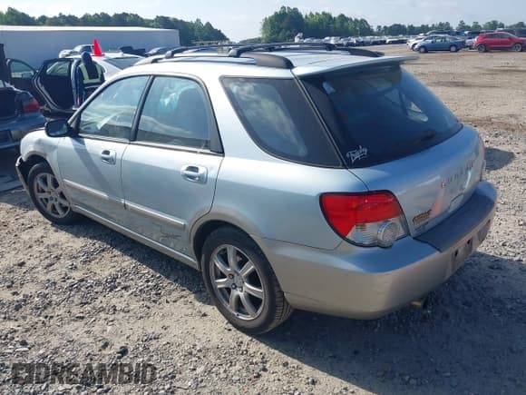 ✅ 2005 Subaru Impreza Outback • VIN: JF1GG685X5H812823 • Lot: 42179816. Wystawiony na IAAI z przebiegiem 147 753 mil. Bezpłatny archiwum sprzedaży aukcyjnych z USA i szczegółowy raport historii pojazdu na DreamBid. Zdjęcie 3.