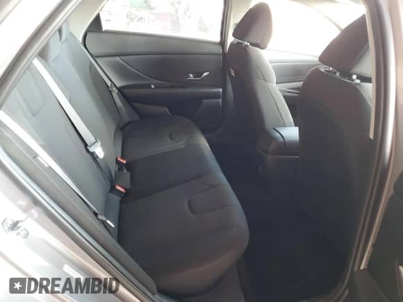 2025 Hyundai Elantra SE с VIN KMHLL4DG5SU009495, выставлен на аукционе Copart как лот 81120625 с пробегом 7 739 миль миль и Списание • Salvage title. История ставок и продаж доступна на DreamBid. Изображение 10.