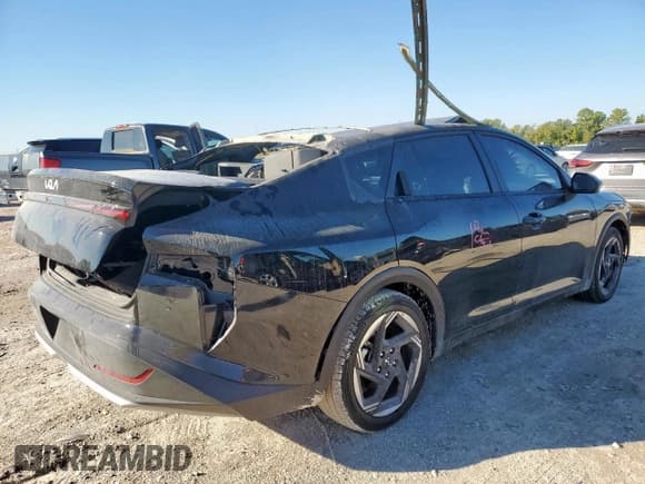 ✅ 2025 Kia K4 EX • VIN: 3KPFU4DE7SE016394 • Lot: 90091015. Wystawiony na Copart z przebiegiem Nie podano. Bezpłatny archiwum sprzedaży aukcyjnych z USA i szczegółowy raport historii pojazdu na DreamBid. Zdjęcie 3.