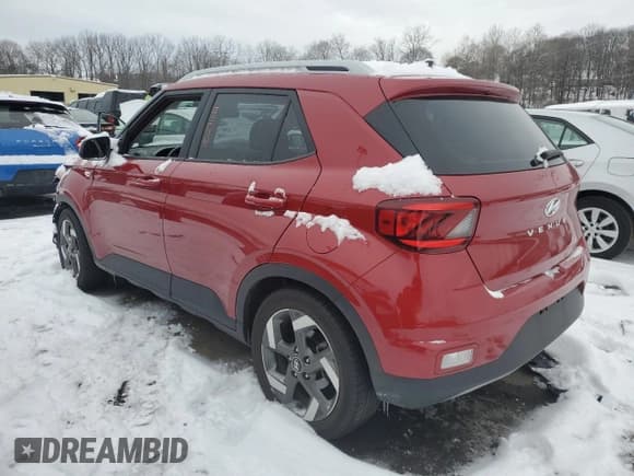 ✅ 2022 Hyundai Venue Limited • VIN: KMHRC8A32NU191972 • Lot: 86271144. Listed on Copart with 19,073 mi. Free auction sales archive from the USA and detailed vehicle history report at DreamBid. Image 2.