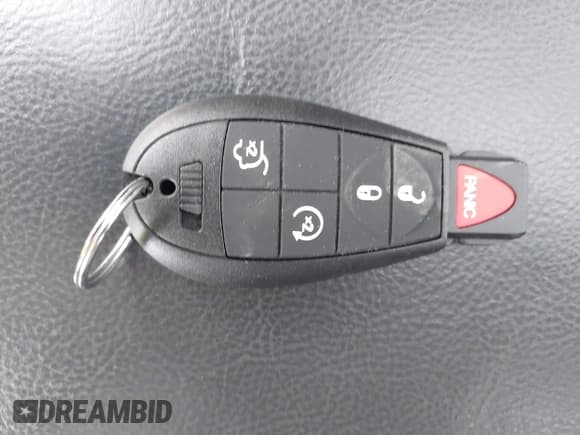 ✅ 2009 Jeep Commander Sport • VIN: 1J8HG48K39C553953 • Lot: 41863115. Listed on IAAI with 175,461 mi. Free auction sales archive from the USA and detailed vehicle history report at DreamBid. Image 11.