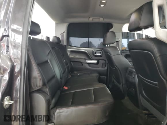 ✅ 2015 GMC Sierra 3500HD SLT • VIN: 1GT423C89FF510979 • Лот: 58666645. Опубликован ранее на Copart с пробегом 211 833 миль. Бесплатный доступ к архиву аукционных продаж из США и подробный отчёт об истории автомобиля на DreamBid. Изображение 10.