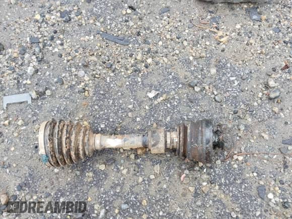 2017 Hyundai Azera Limited с VIN KMHFH4JGXHA590988, выставлен на аукционе IAAI как лот 41615025 с пробегом 100 751 миль миль и . История ставок и продаж доступна на DreamBid. Изображение 12.