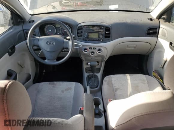 ✅ 2009 Hyundai Accent Auto GLS • VIN: KMHCN46C49U308801 • Лот: 70066164. Опубликован ранее на Copart с пробегом 131 181 миль. Бесплатный доступ к архиву аукционных продаж из США и подробный отчёт об истории автомобиля на DreamBid. Изображение 8.