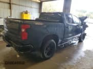 ✅ 2021 Chevrolet Silverado 1500 LT Trail Boss • VIN: 3GCPYFED3MG360323 • Lot: 81523885. Wystawiony na Copart z przebiegiem 115 670 mil. Bezpłatny archiwum sprzedaży aukcyjnych z USA i szczegółowy raport historii pojazdu na DreamBid. Zdjęcie 3.