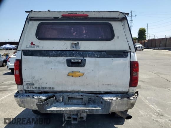 ✅ 2012 Chevrolet Silverado 2500HD Work Truck • VIN: 1GC2KVCG7CZ203119 • Lot: 62365495. Wystawiony na Copart z przebiegiem 649 963 mil. Bezpłatny archiwum sprzedaży aukcyjnych z USA i szczegółowy raport historii pojazdu na DreamBid. Zdjęcie 6.
