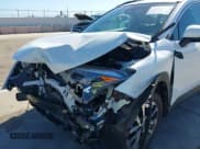 ✅ 2024 Toyota Corolla Cross XLE • VIN: 7MUDAAAG5RV098331 • Лот: 43186844. Опубликован ранее на IAAI с пробегом 19 355 миль. Бесплатный доступ к архиву аукционных продаж из США и подробный отчёт об истории автомобиля на DreamBid. Изображение 6.