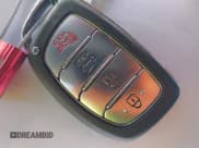 ✅ 2018 Hyundai Ioniq Blue • VIN: KMHC65LC0JU065418 • Lot: 41588505. Wystawiony na IAAI z przebiegiem 99 069 mil. Bezpłatny archiwum sprzedaży aukcyjnych z USA i szczegółowy raport historii pojazdu na DreamBid. Zdjęcie 11.