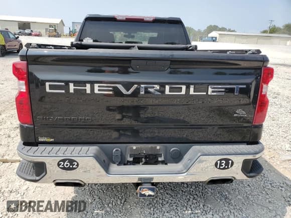 ✅ 2019 Chevrolet Silverado 1500 LT • VIN: 3GCUYDED7KG186227 • Lot: 71229254. Wystawiony na Copart z przebiegiem 57 045 mil. Bezpłatny archiwum sprzedaży aukcyjnych z USA i szczegółowy raport historii pojazdu na DreamBid. Zdjęcie 6.
