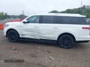 ✅ 2023 Lincoln Navigator Reserve • VIN: 5LMJJ3LG1PEL00485 • Лот: 43172859. Опубликован ранее на IAAI с пробегом 26 324 миль. Бесплатный доступ к архиву аукционных продаж из США и подробный отчёт об истории автомобиля на DreamBid. Изображение 14.