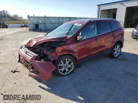 ✅ 2015 Ford Escape Titanium • VIN: 1FMCU9JX8FUC40895 • Лот: 91658205. Опубликован ранее на Copart с пробегом 182 672 миль. Бесплатный доступ к архиву аукционных продаж из США и подробный отчёт об истории автомобиля на DreamBid. Изображение 1.