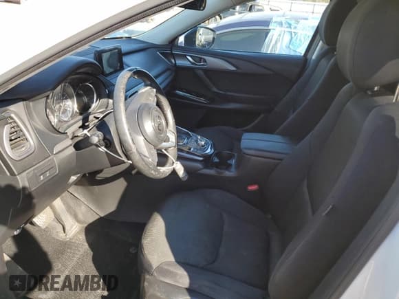 ✅ 2018 Mazda CX-9 Sport • VIN: JM3TCABY8J0217463 • Lot: 41422505. Listed on Copart with 140,630 mi. Free auction sales archive from the USA and detailed vehicle history report at DreamBid. Image 7.