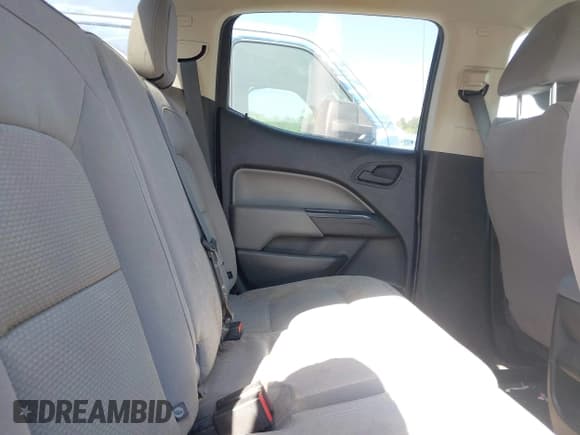 ✅ 2018 Chevrolet Colorado 2WD Work Truck • VIN: 1GCGSBEA8J1228460 • Lot: 42070574. Listed on IAAI with 186,745 mi. Free auction sales archive from the USA and detailed vehicle history report at DreamBid. Image 8.