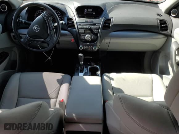 ✅ 2016 Acura RDX • VIN: 5J8TB4H35GL011471 • Lot: 81932085. Wystawiony na Copart z przebiegiem 99 638 mil. Bezpłatny archiwum sprzedaży aukcyjnych z USA i szczegółowy raport historii pojazdu na DreamBid. Zdjęcie 8.