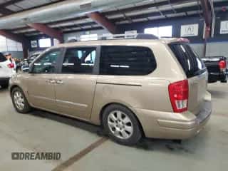 2007 Hyundai Entourage GLS z VIN KNDMC233276029792, wystawiony jako Copart lot #56625475 z przebiegiem 108 487 mil mil oraz Czysty tytuł • Clean title. Historia ofert i sprzedaży dostępna na DreamBid. Obrazek 2.