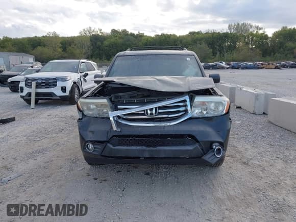 ✅ 2012 Honda Pilot EX-L • VIN: 5FNYF4H50CB047091 • Lot: 43374190. Listed on IAAI with 258,893 mi. Free auction sales archive from the USA and detailed vehicle history report at DreamBid. Image 12.