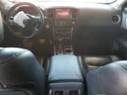 ✅ 2015 Nissan Pathfinder Platinum • VIN: 5N1AR2MNXFC698177 • Лот: 90744155. Опубликован ранее на Copart с пробегом 162 847 миль. Бесплатный доступ к архиву аукционных продаж из США и подробный отчёт об истории автомобиля на DreamBid. Изображение 8.